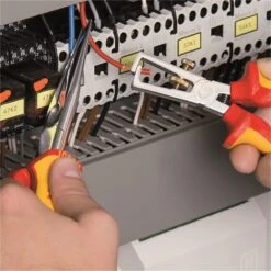 Knipex 00 31 30 BK V03 VDE Elektro-Set 3-teilig 10 Knipex 00 31 30 BK V03 VDE Elektro-Set 3-teilig -Knipex knipex 1106160 04 POW A 01