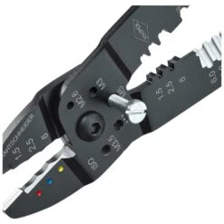 KNIPEX Crimpzange Für Isolierte Kabelschuhe 0,75-6qmm -Knipex pre121825 561362